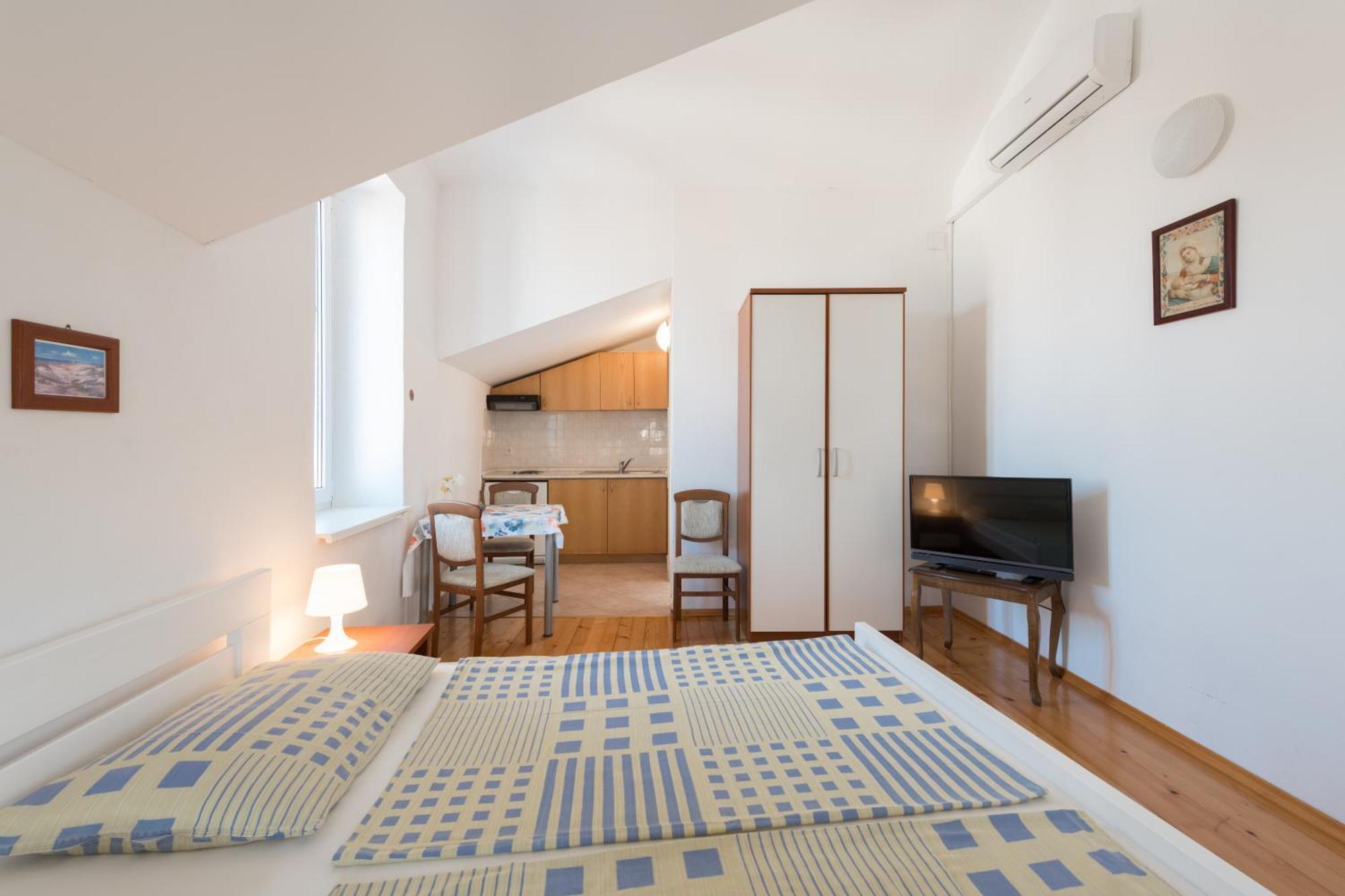 Apartments Mirakul Mali Lošinj Kamer foto