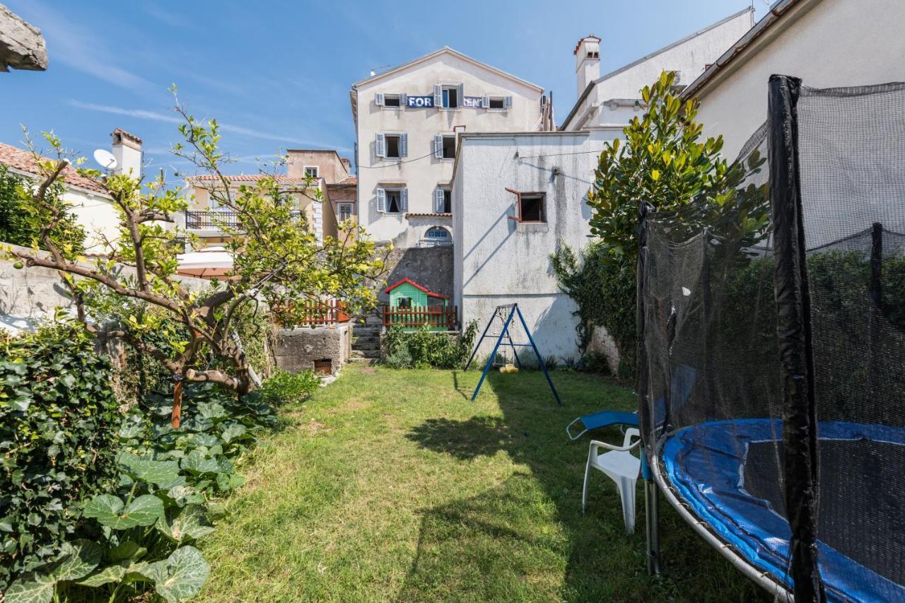 Apartments Mirakul Mali Lošinj Buitenkant foto