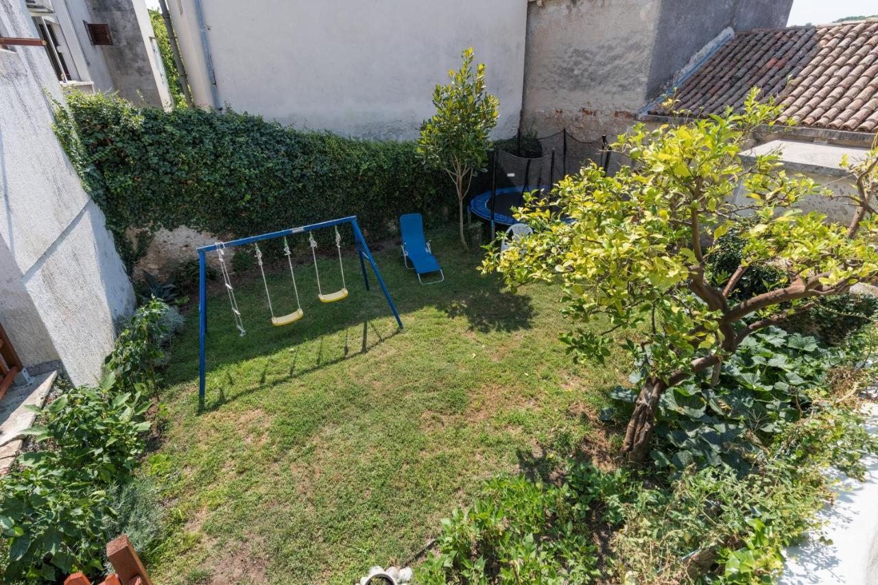 Apartments Mirakul Mali Lošinj Buitenkant foto
